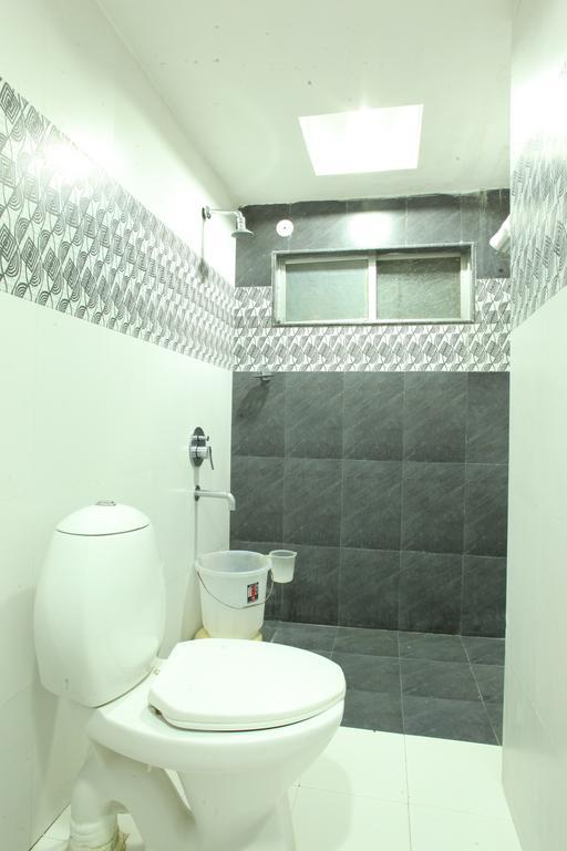 Hotel Kanchan Tilak Indore Exterior foto