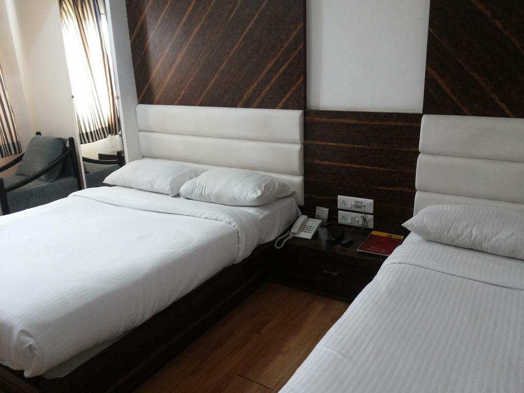 Hotel Kanchan Tilak Indore Zimmer foto