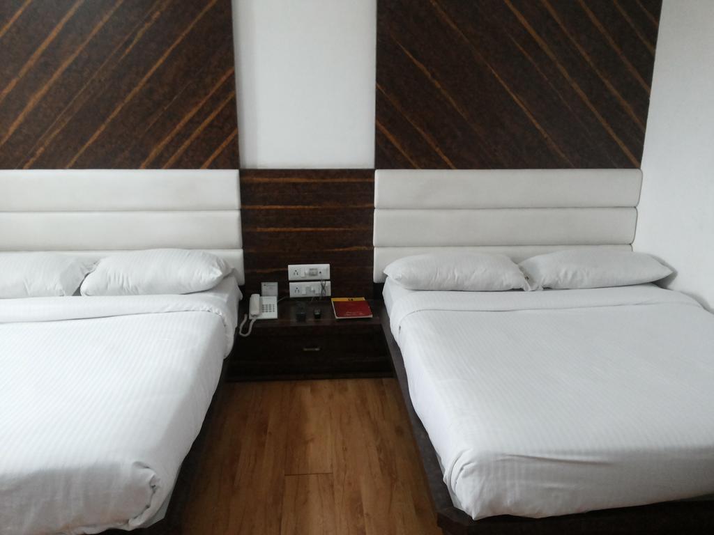 Hotel Kanchan Tilak Indore Zimmer foto